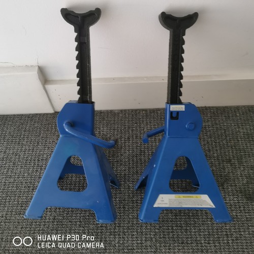 Axle stand ton - 3, adjustable
