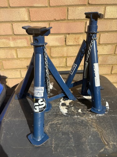 Axle stands - axle,