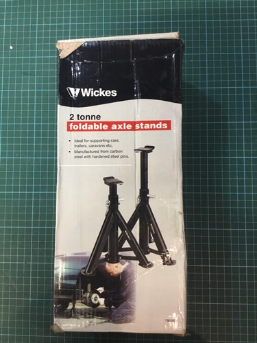 Pair wickes ton - wickes, folding